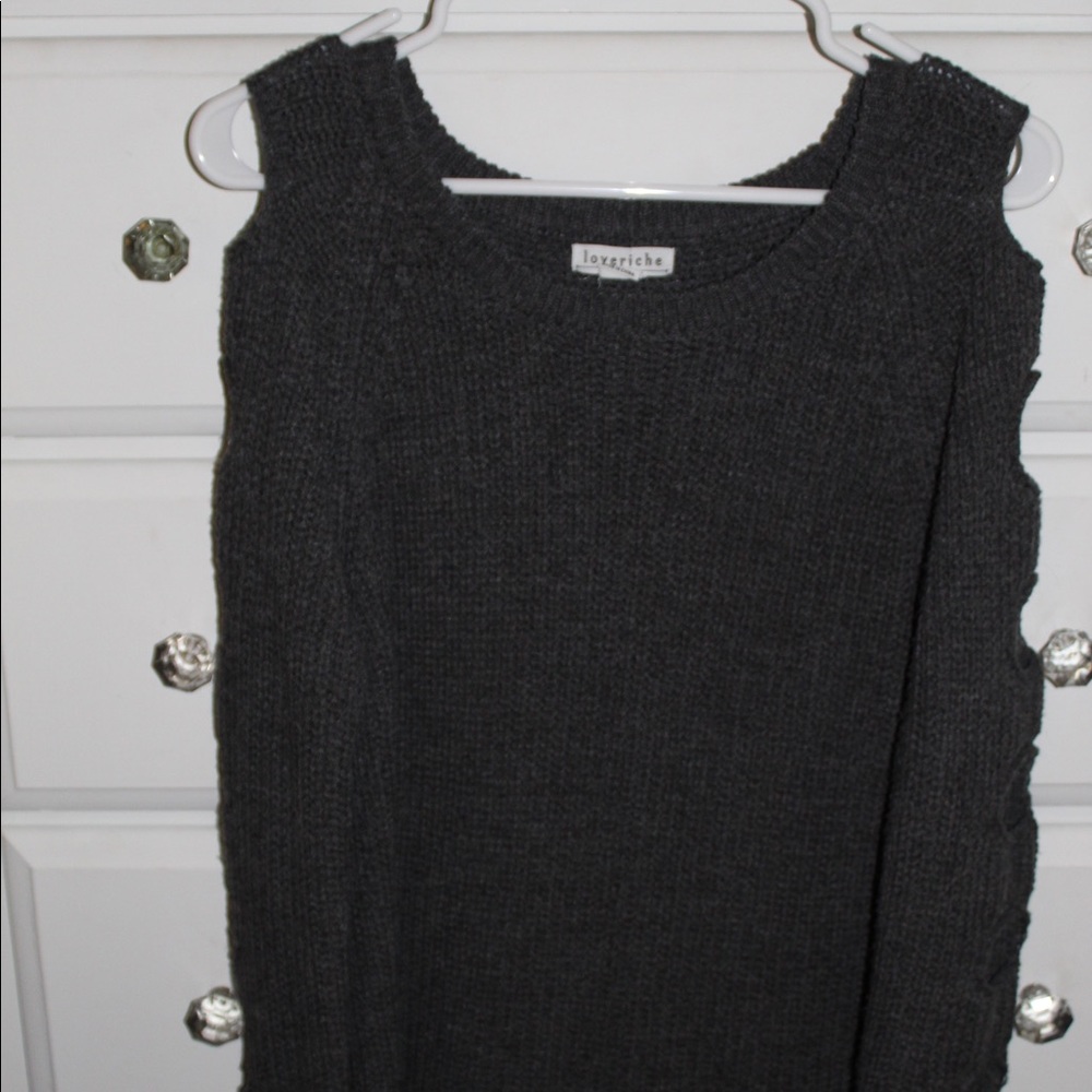 sweater with cutouts on arms